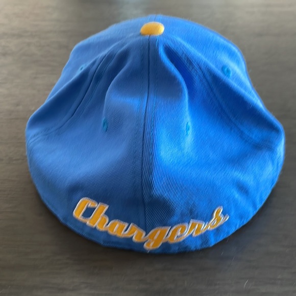 Chargers NFL Reebok 'vintage' fitted hat, size 8 - Picture 3 of 6